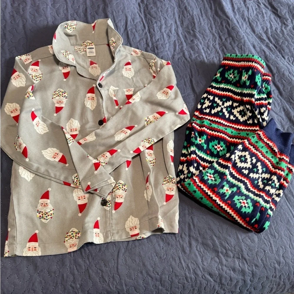 Bundle of 13  Kids Pajamas. Size Kids Small